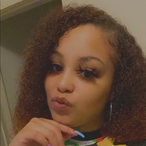 Meet your Posher, Lexius